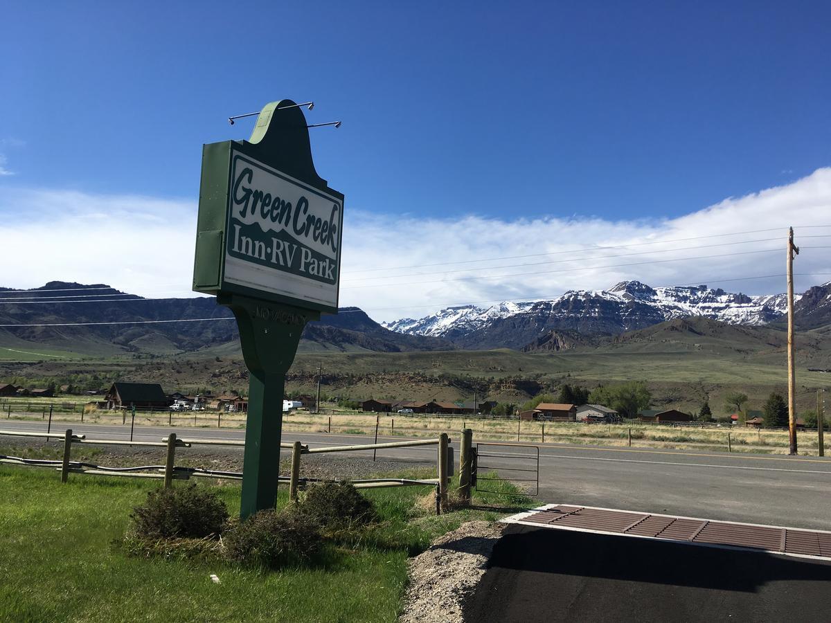Green Creek Inn And Rv Park Wapiti Dış mekan fotoğraf